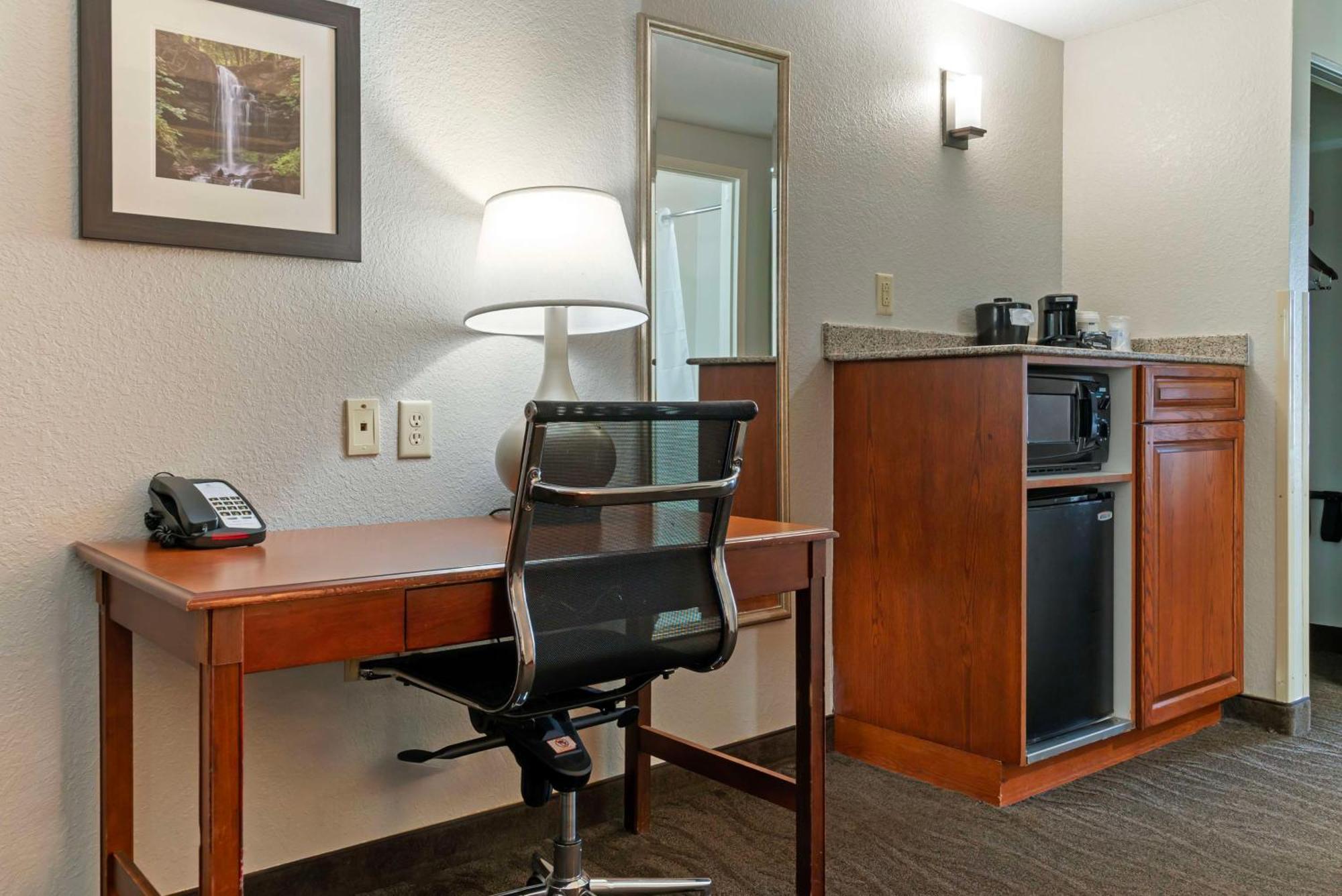 Best Western Executive Inn & Suites Grand Rapids Exteriör bild